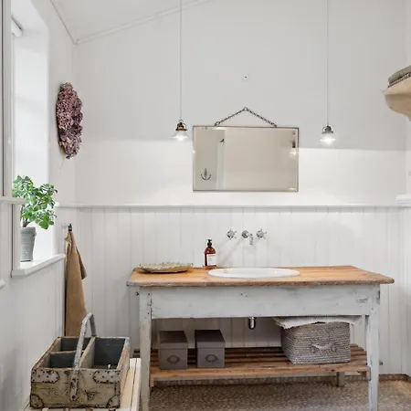 Gorgeous In With Kitchen *